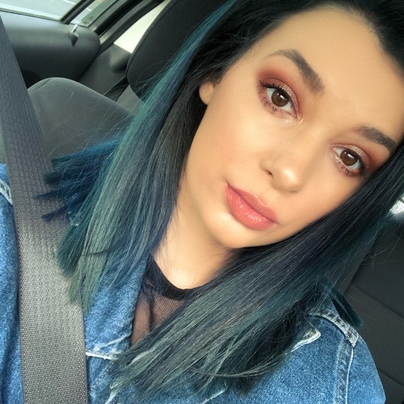 Meet your Posher, Miranda - Picture 1 of 1